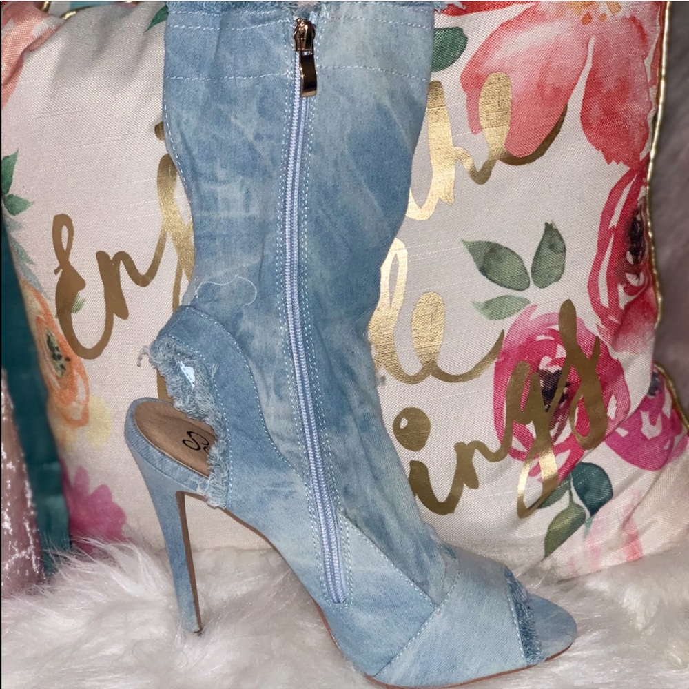 Distressed Denim•Peep-Toe•Heeled Bootie - Picture 4 of 8